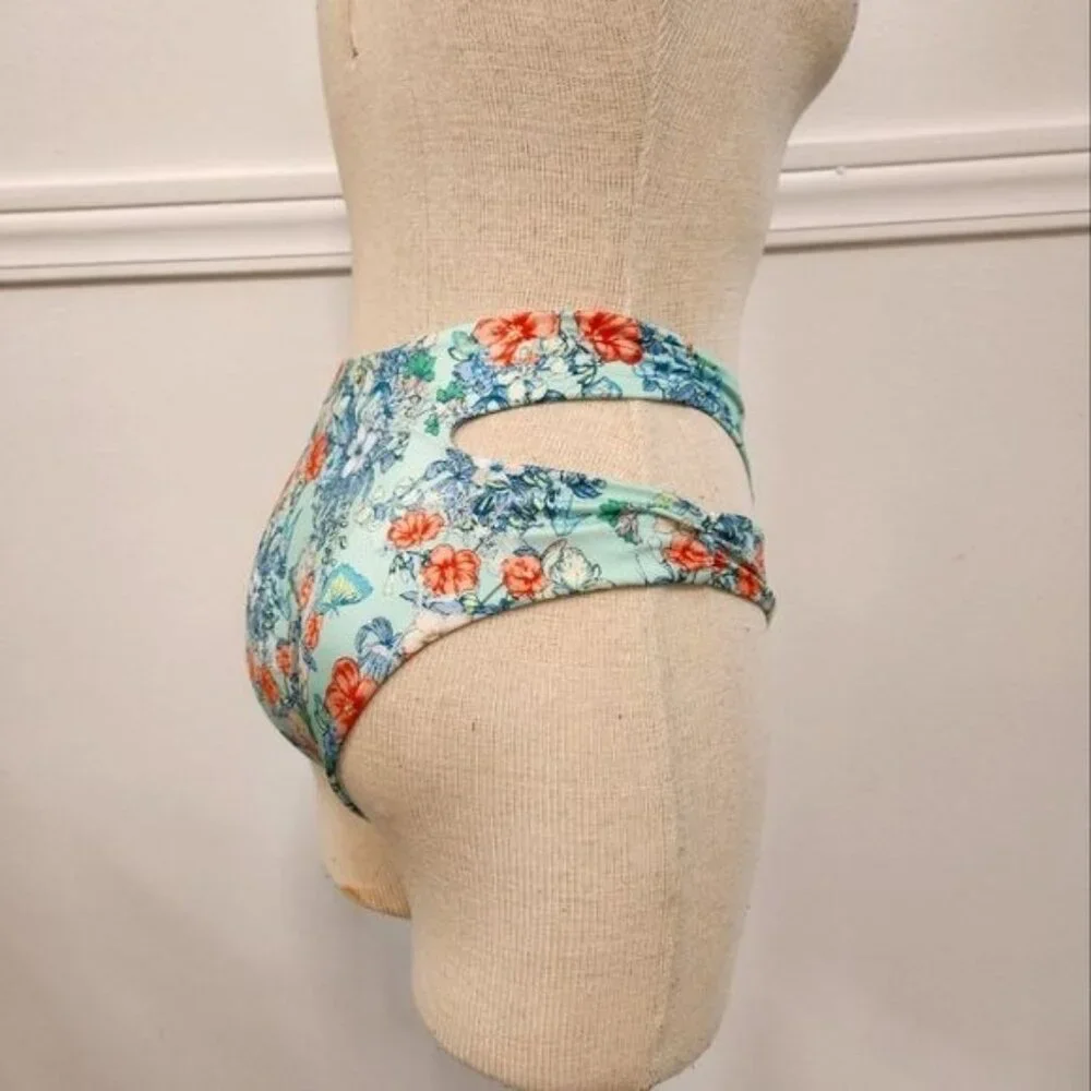 Victoria's Secret Women's multicolors Bikini-and-tankini-bottoms size M
